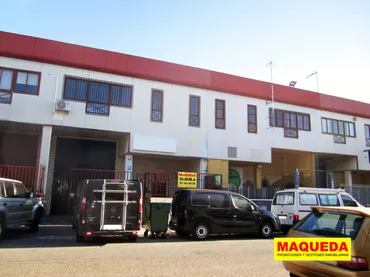 Nave Industrial en  Calle Geológicas 25 - Foto 1