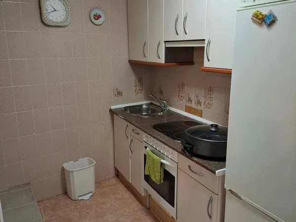 Casa de pueblo en Calle Fernando el Católico, 24 - Foto 8
