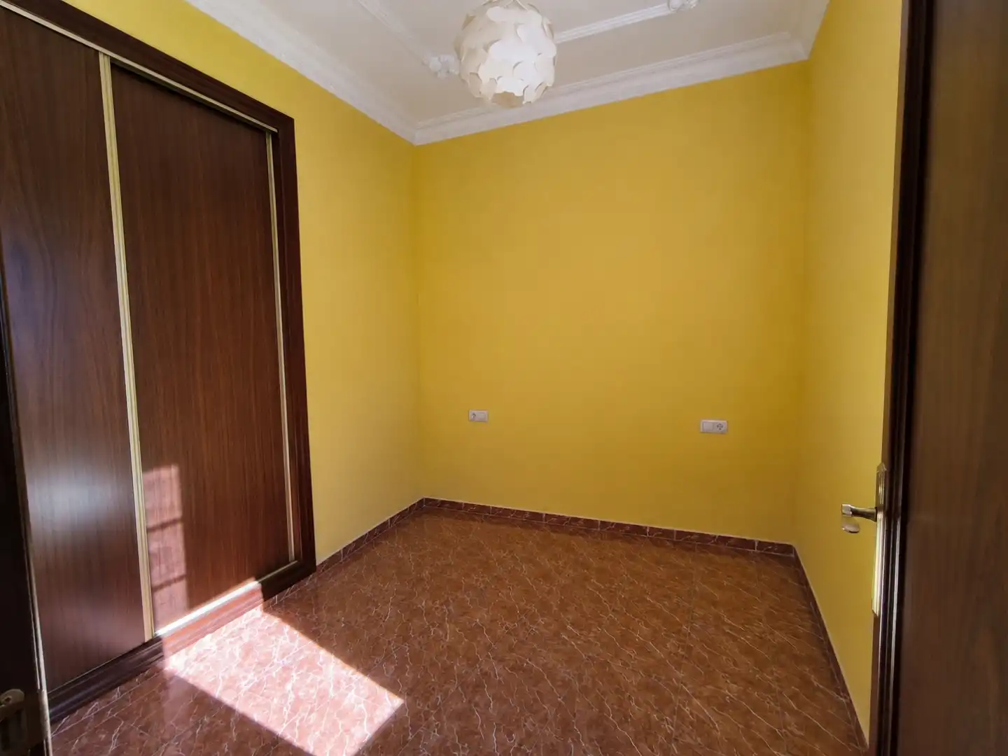 Piso en  Calle Moralejo 52 - Foto 4