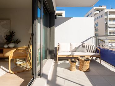 Planta baja en  Carrer de la Indústria 378 - Foto 6