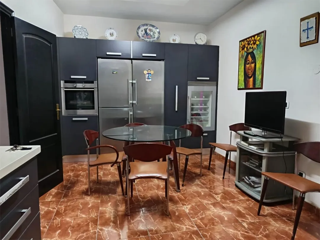 Piso en  Calle la Marina 1 - Foto 1