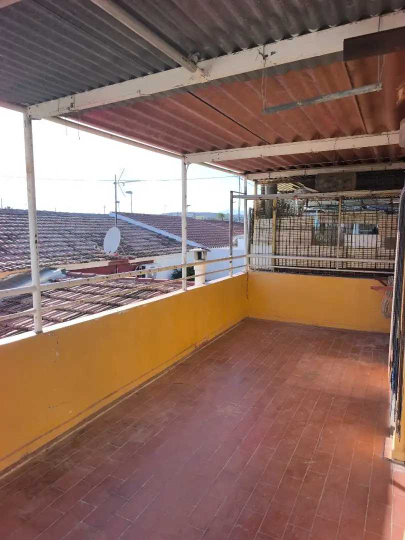 Casa adosada en  Carrer Músic Mestre Amadeu VI 7 - Foto 2