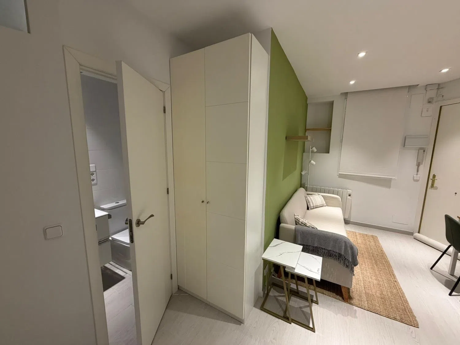 Piso en calle de la Infanta Mercedes, 3 - Foto 7