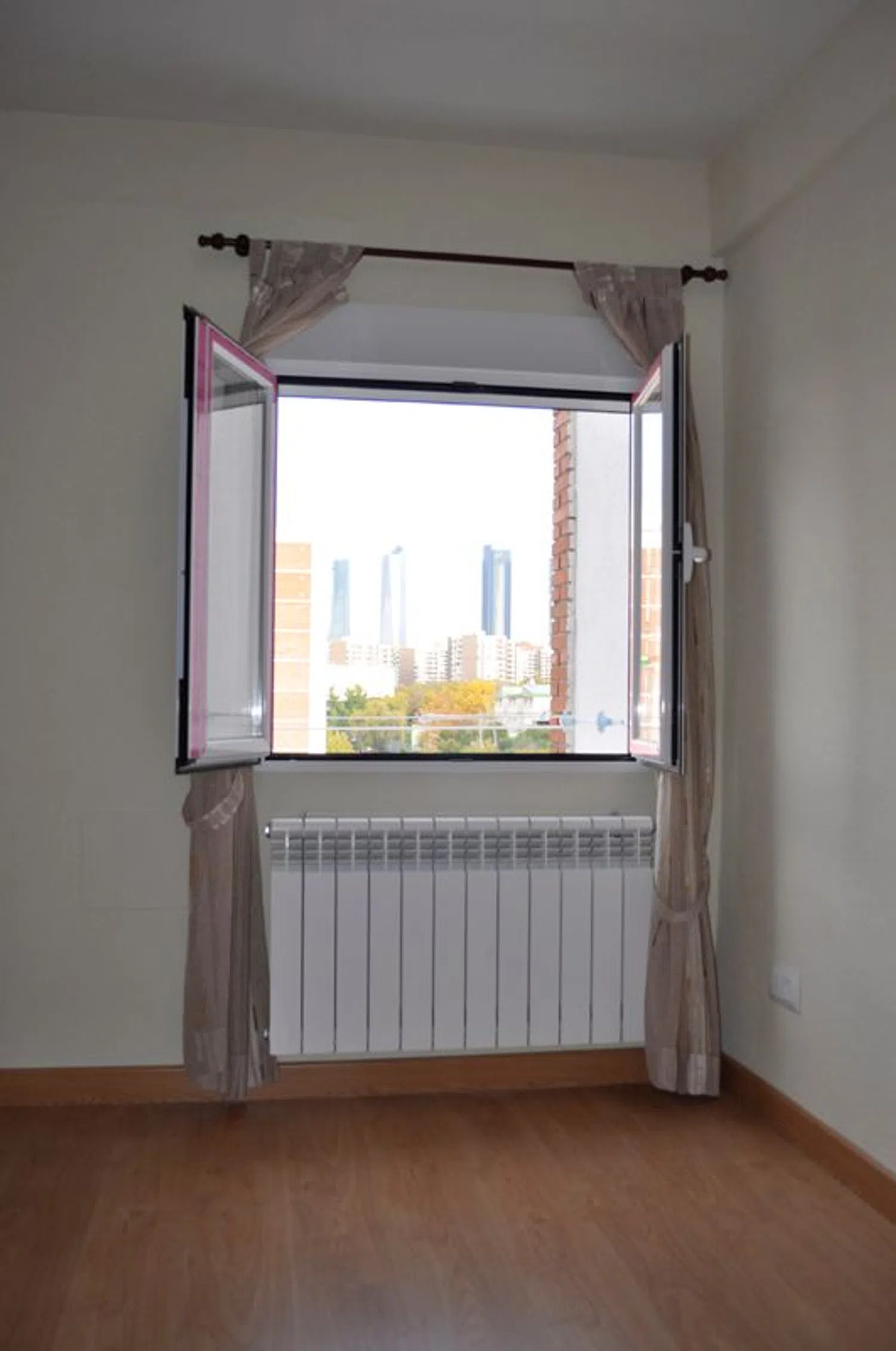 Piso en calle de Melchor Fernández Almagro, 76 - Foto 10