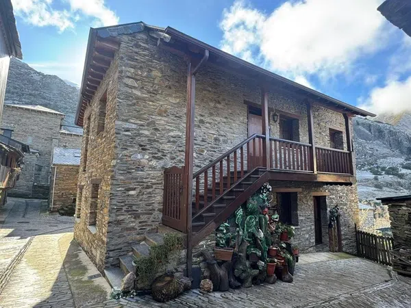 Casa de pueblo en Camino bajada a silencio, 9, Puente Boeza - Otero - Zona Rural Sur, Puente Boeza - Otero - Zona Rural Sur - Foto 2