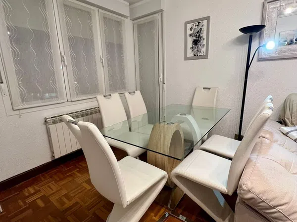 Piso en calle Juntas Generales, 33 - Foto 4