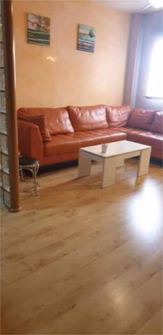 Piso en alberca de las torres