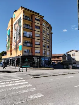 Piso en  Avenida Langreo 2 - Foto 1