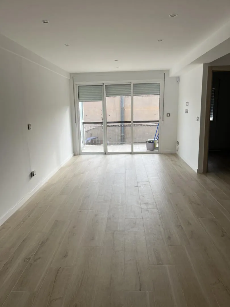 Piso en  Carrer Joan Tonda Aragonès 2 - Foto 8