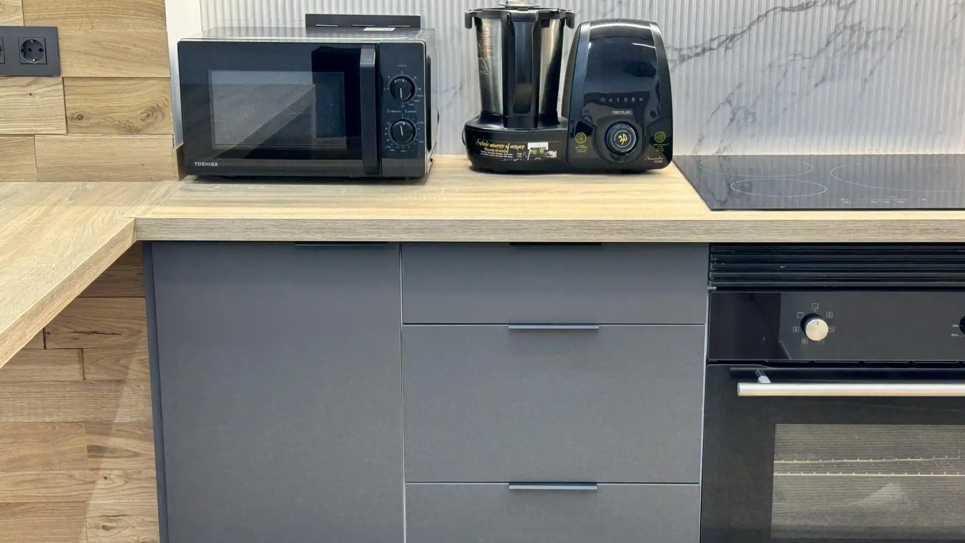 Planta baja en  Carrer León Sánchez Sáez 36 - Foto 11