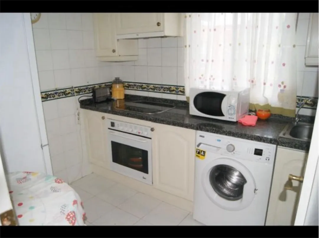 Piso en  Calle Dávila Bertoli 2 - Foto 3