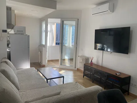 Piso en calle de Orense, 26