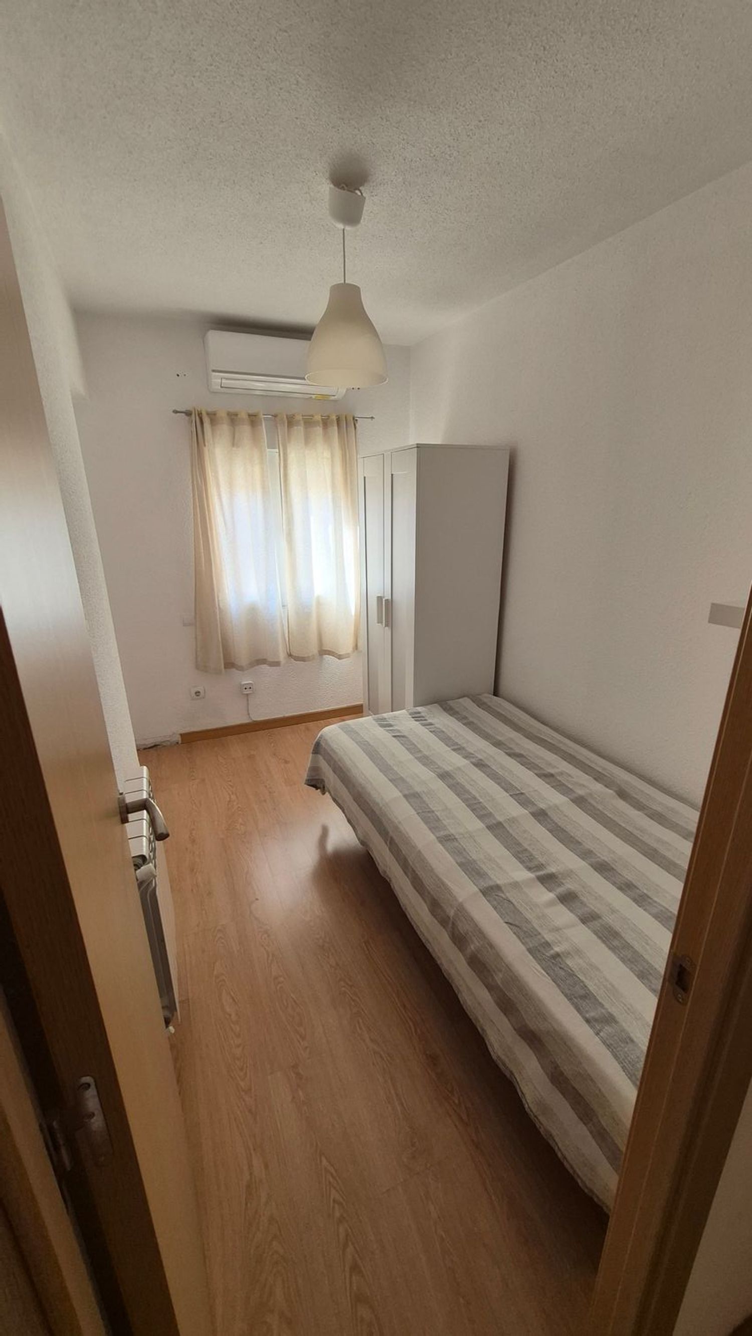 Piso en plaza de Ribadeo, 9 - Foto 3