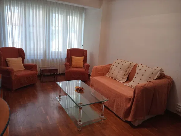 Piso en calle General Moscardó, 3 - Foto 2