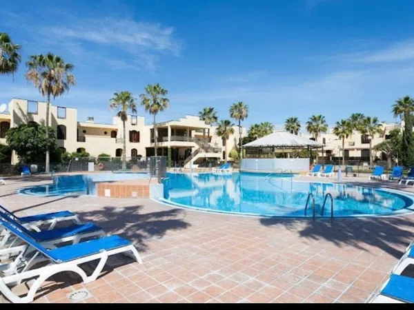 Piso en calle Ulises, 23 - Foto 1