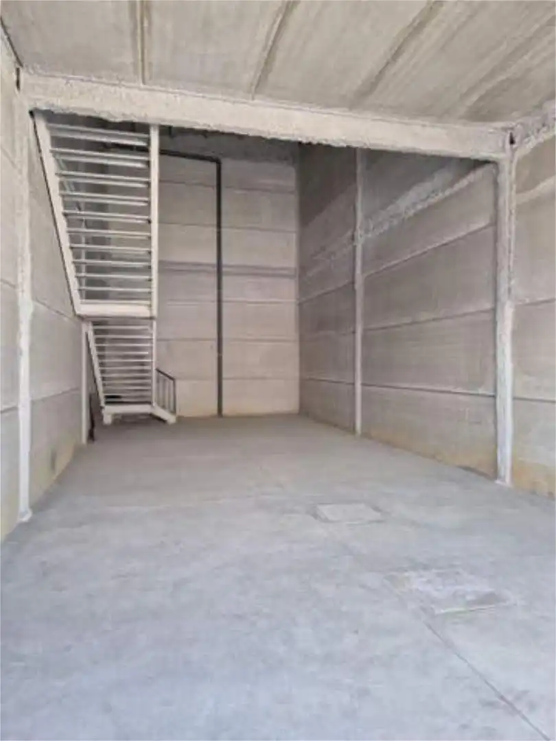 Nave Industrial en Pino Montano - Foto 2