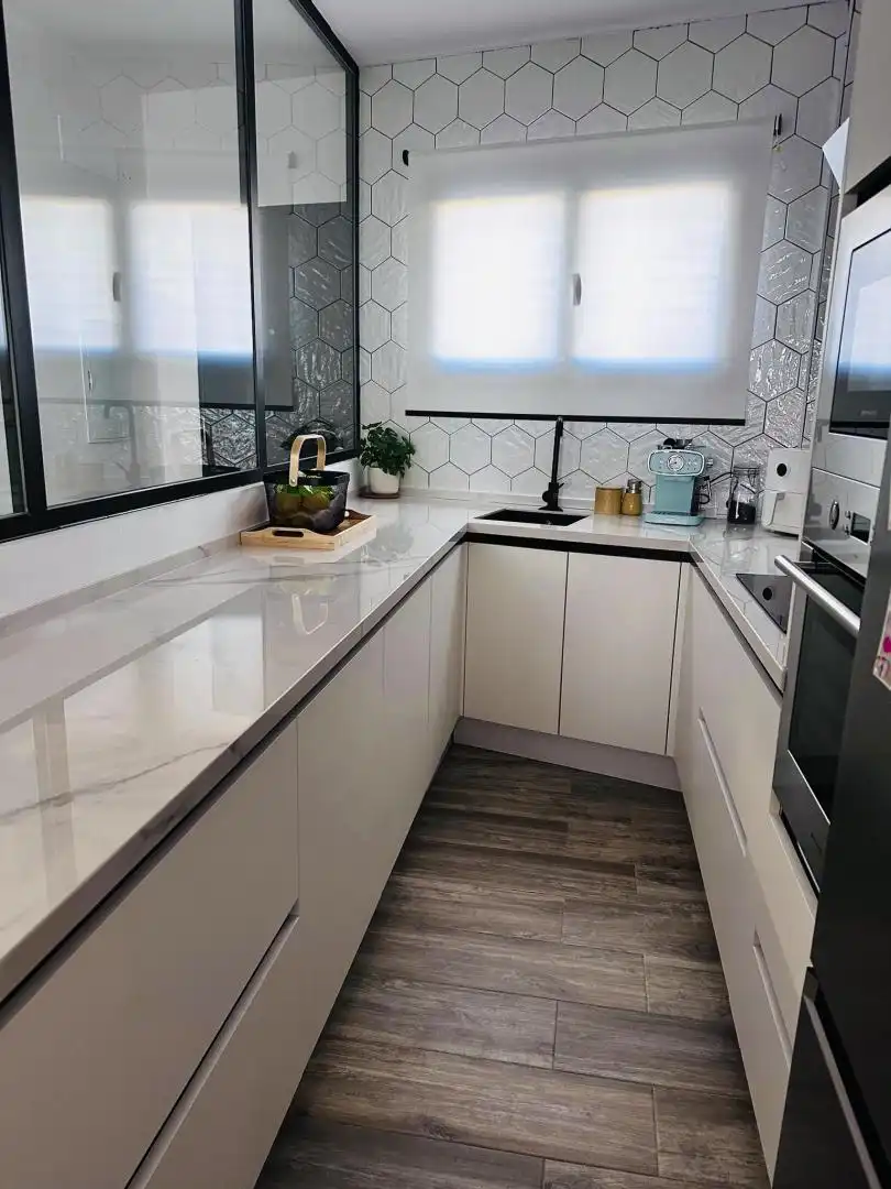 Casa adosada en  Calle Buganvilla Azul 8 - Foto 2