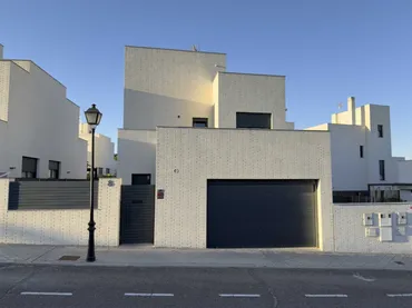 Chalet en  Calle de Melilla 33 - Foto 3