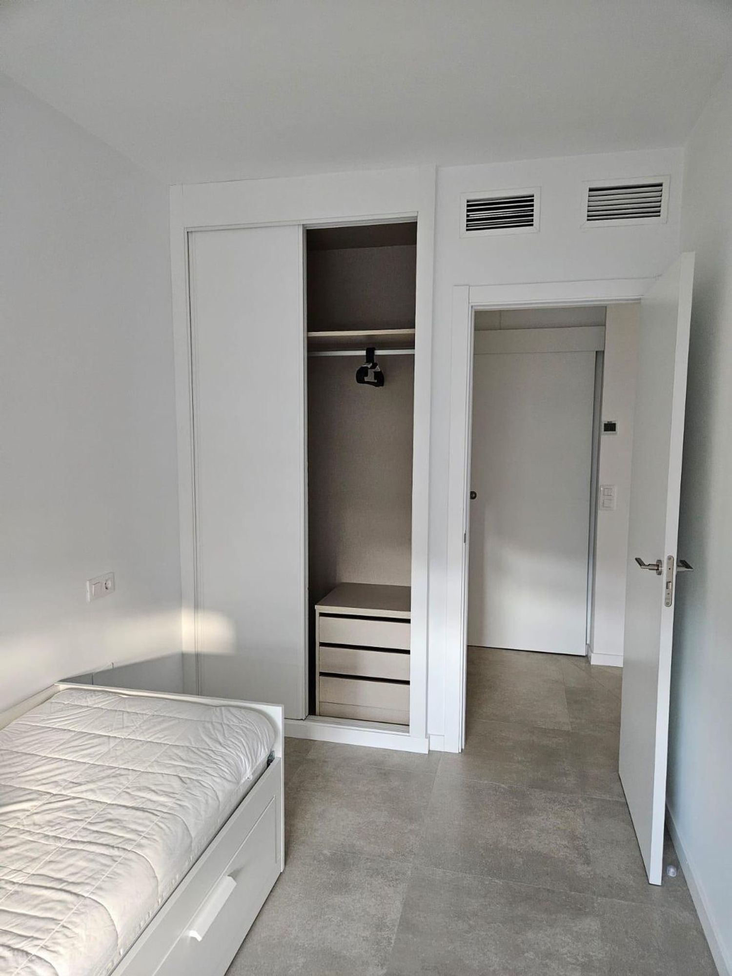 Piso en Avenida Juan de borbon, 94, Zona Juan de Borbón - Foto 10