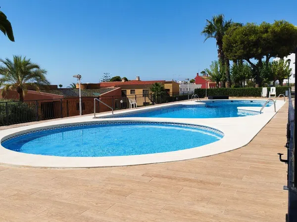Dúplex en avenida Oscar Espla, 17