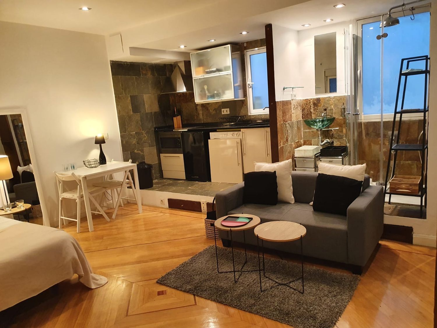 Estudio en calle Churruca, 13