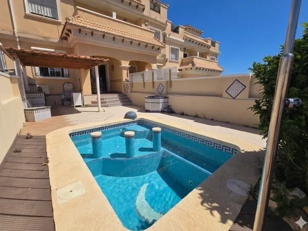 Chalet adosado en Calle Navia, 338, Villamartín - Foto 1