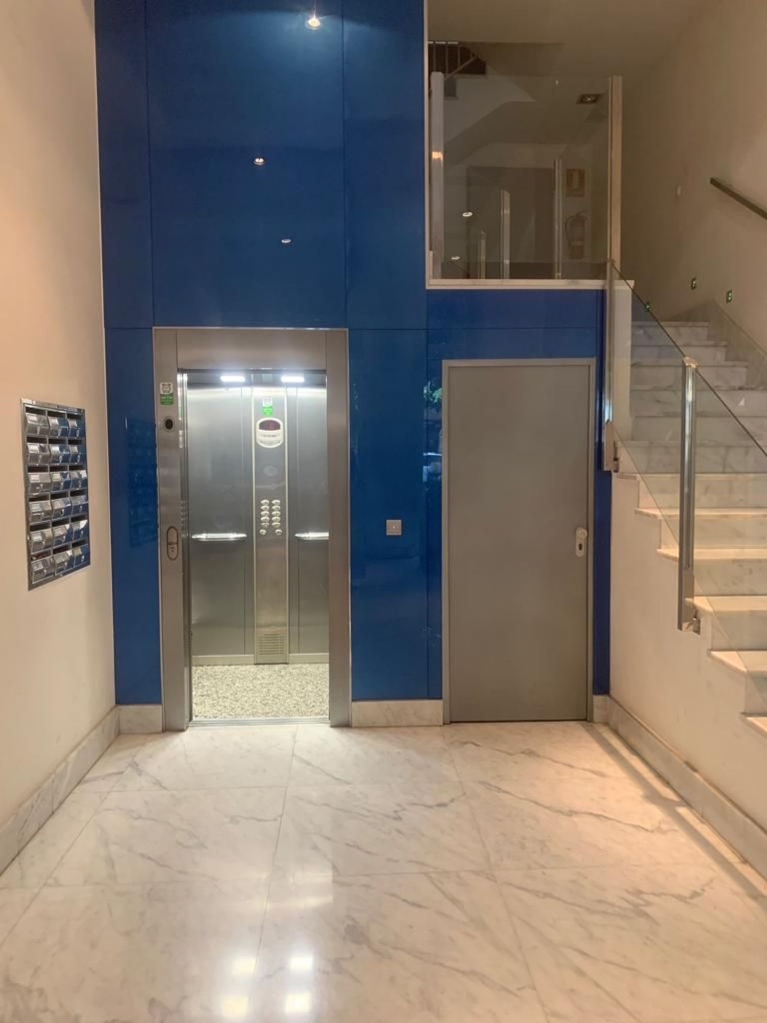 Piso en calle de Sant Vicent Màrtir, 125 - Foto 5