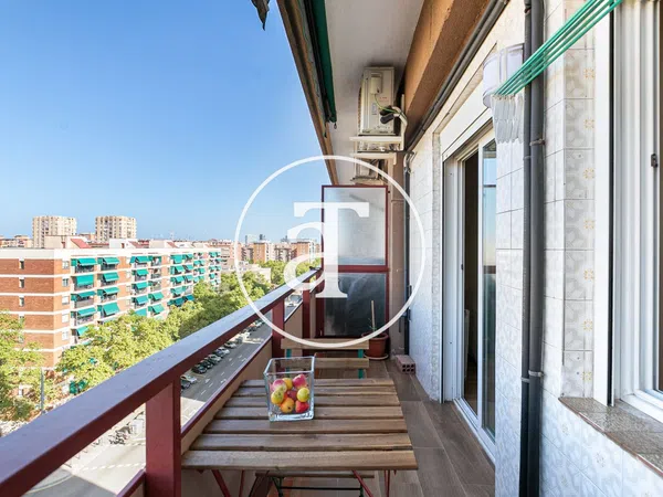 Piso en Calle de Cantàbria, Sant Martí de Provençals - Foto 1
