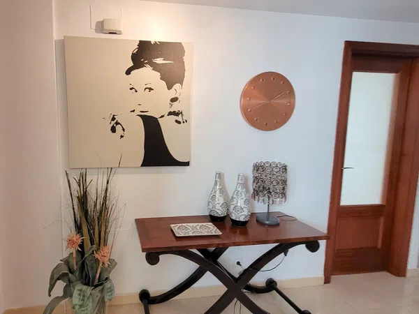 Piso en avenida Juan Carlos I, 52 - Foto 2