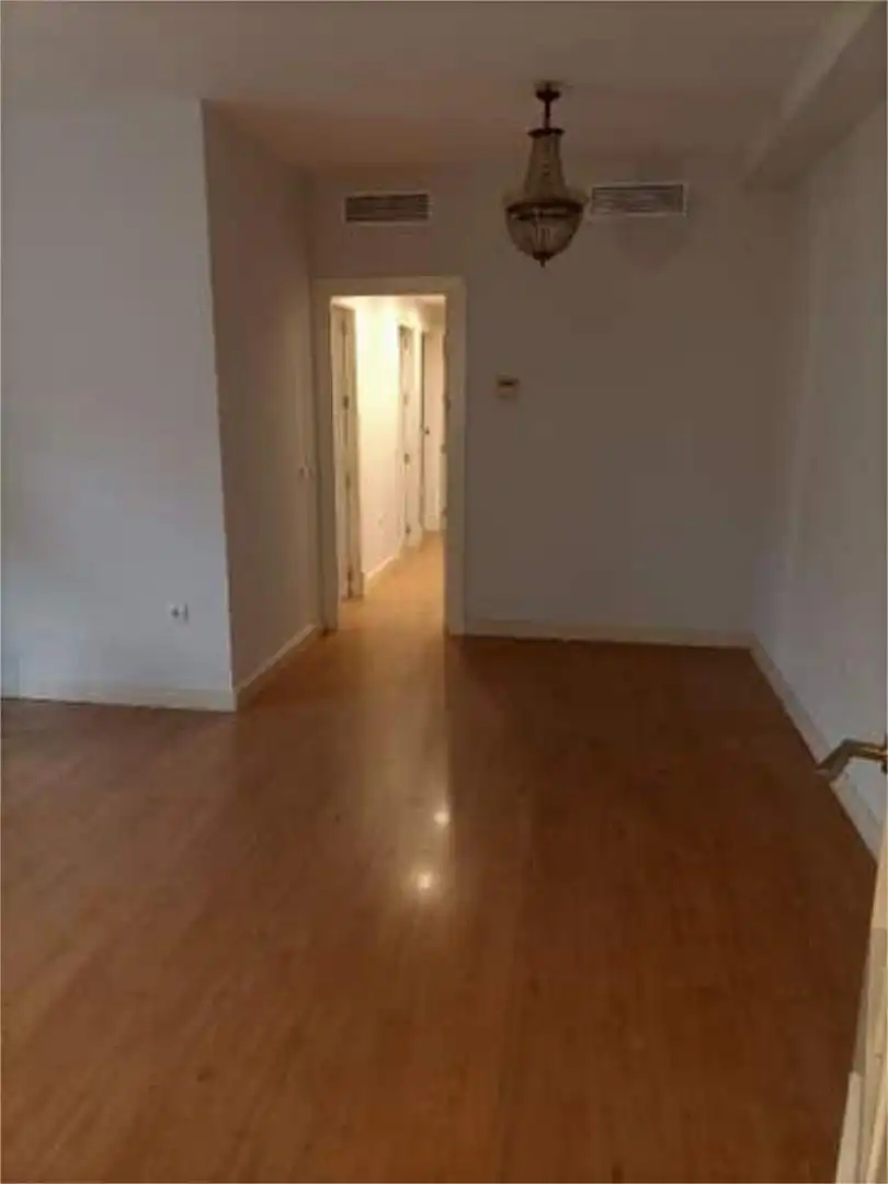Piso en Los Bermejales - Foto 2