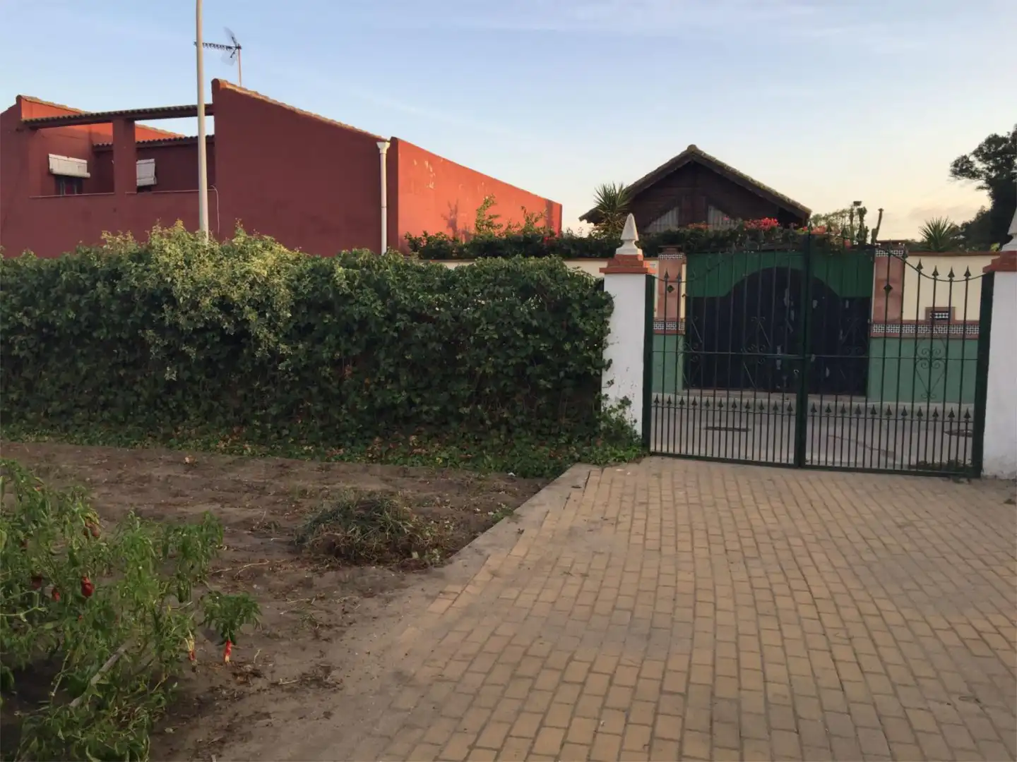 Chalet en  Calle Cabo de Rocas 12 - Foto 3