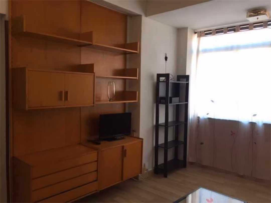 Piso en Dehesa de la Villa - Foto 4
