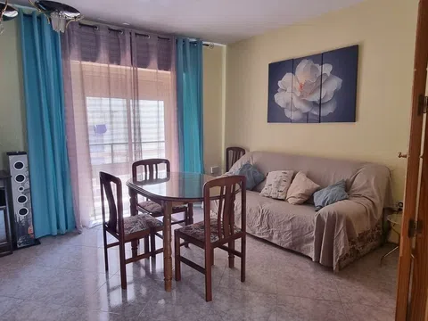Piso en pasaje de San Lucas, 12