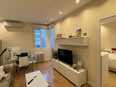 Piso en calle de Orense, 18 - Foto 1