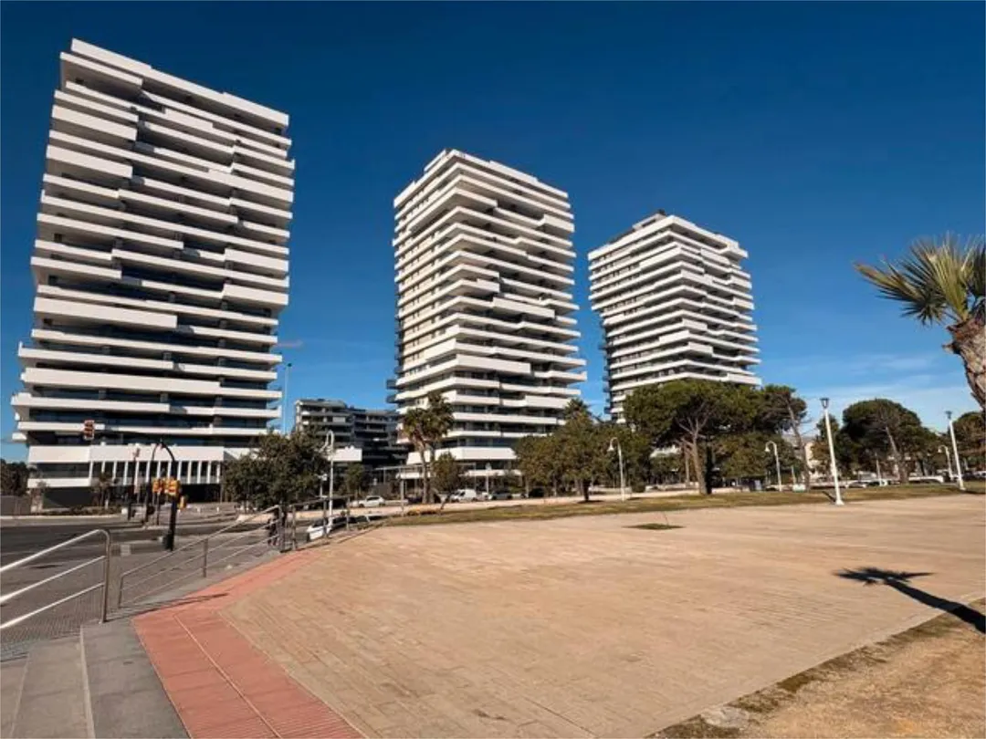 Piso en Martin Carpena - Foto 1