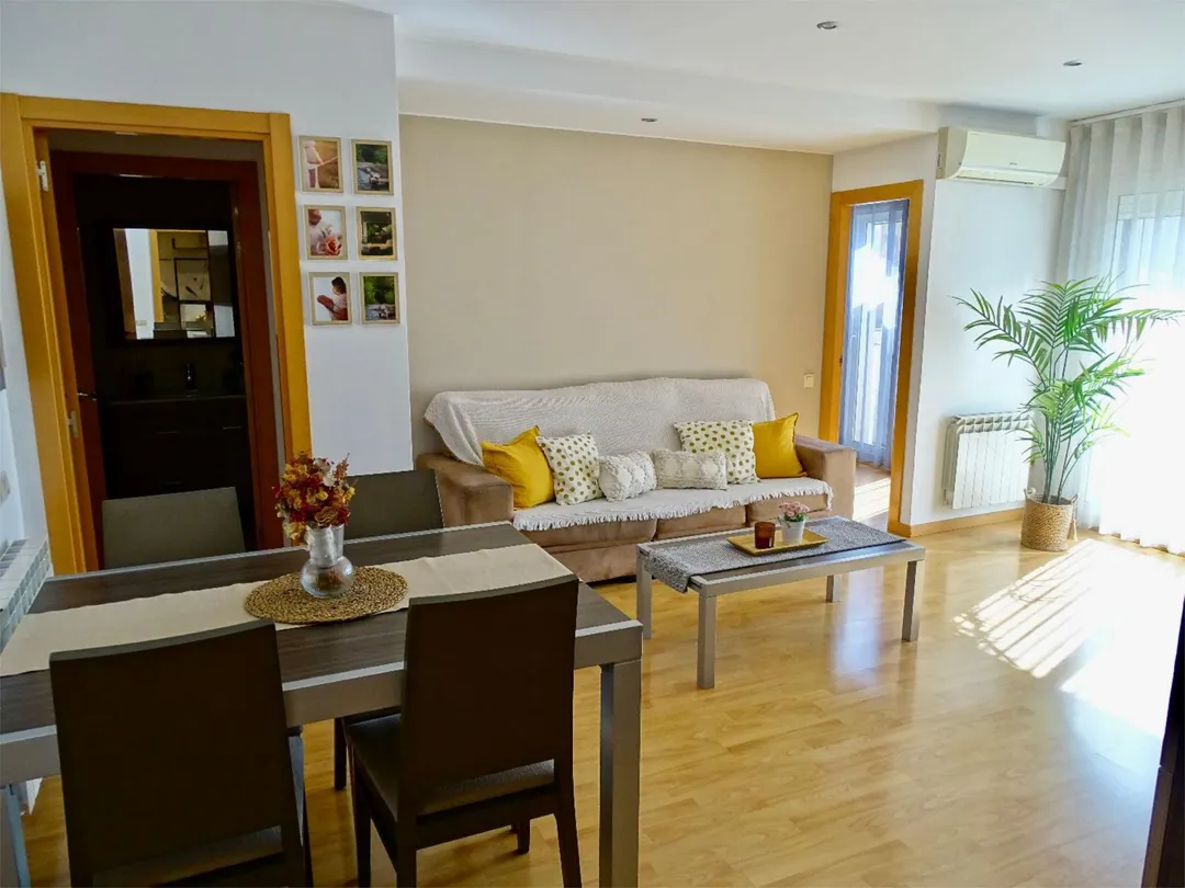 Piso en  Avinguda de Madrid 238 - Foto 3