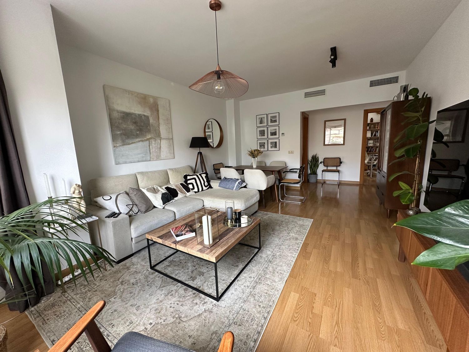 Piso en calle Omar, 14 - Foto 1