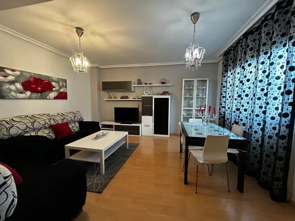 Chalet adosado en Poligono Sup14 Montesol2, 4