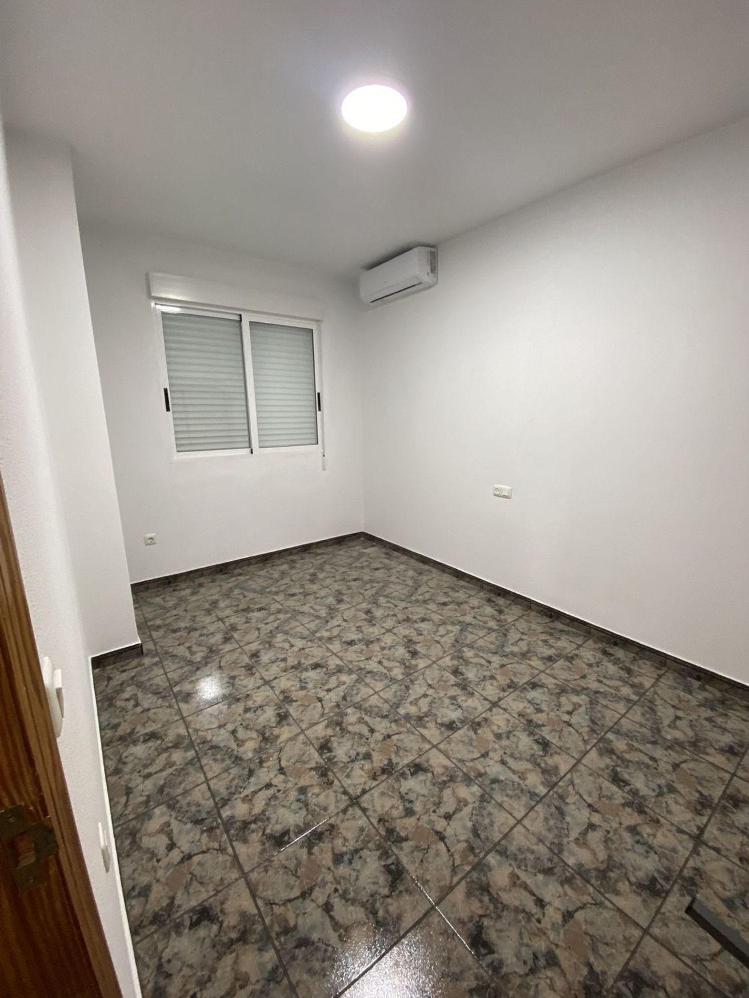 Piso en avenida Juan Carlos I, 26 - Foto 4