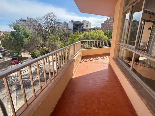 Piso en calle de Pérez Galdós, 19 - Foto 6