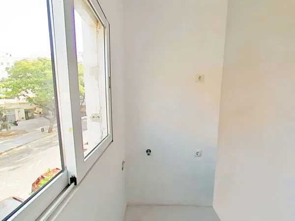 Piso en Barrio La Fontsanta - Foto 35