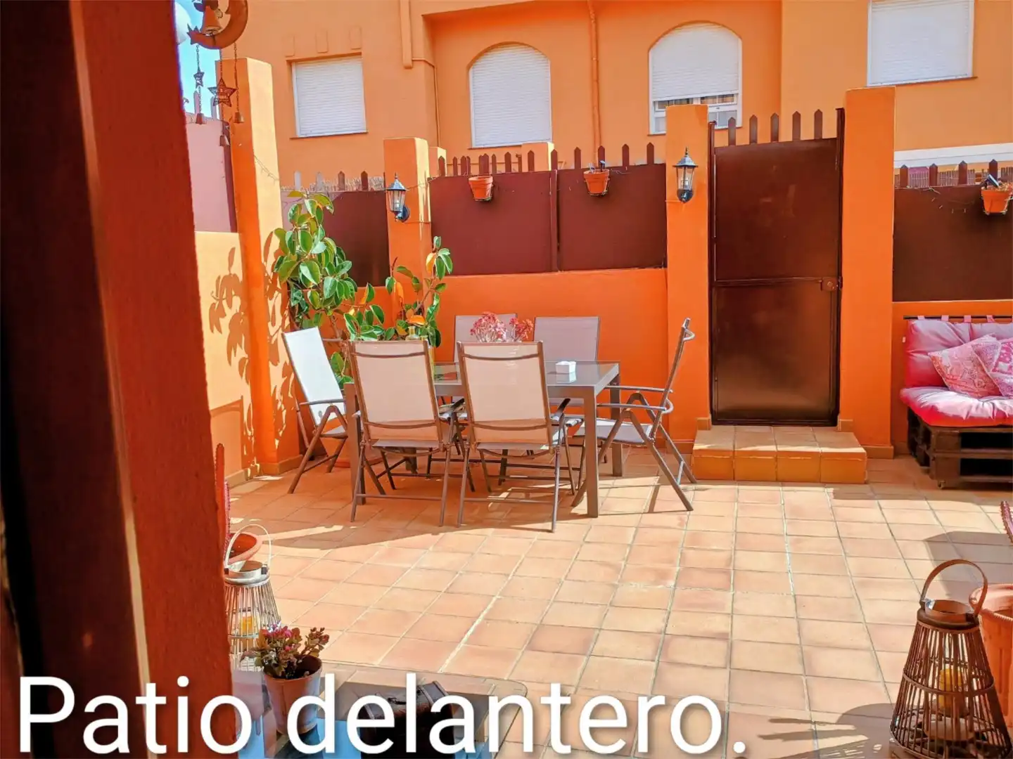 Casa adosada en  Calle Pepa Flores González 66 - Foto 4