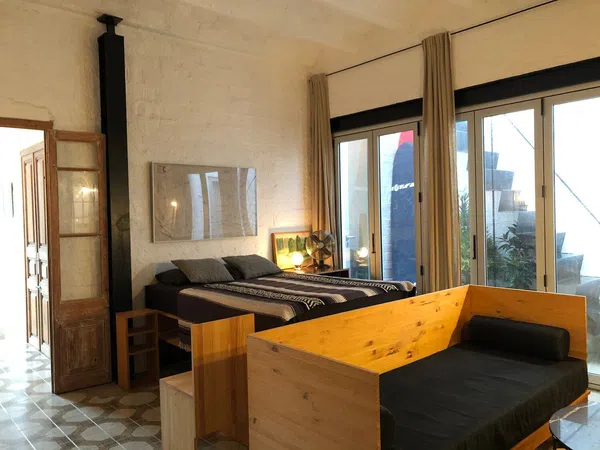Estudio en calle de Veneçuela, 51  Bis