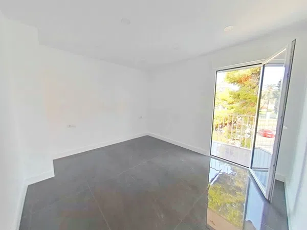 Piso en Barrio La Fontsanta - Foto 20