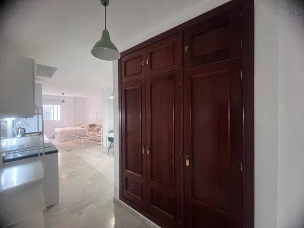 Estudio en calle Fernando el Católico, 23 - Foto 10