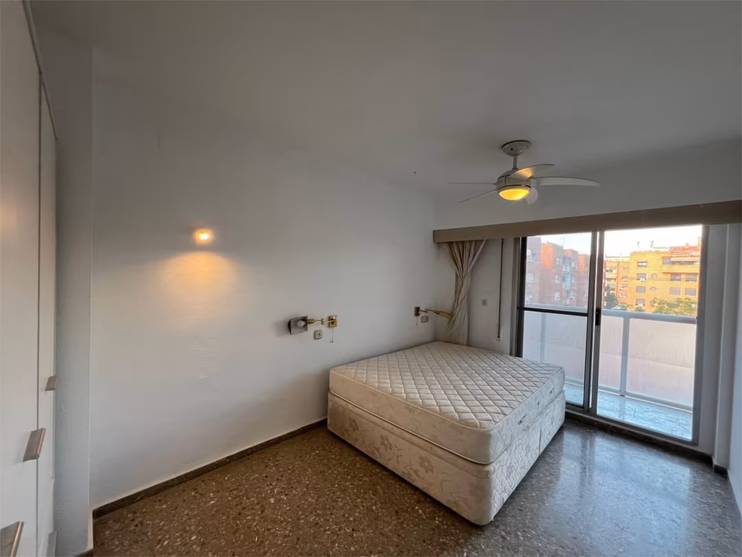 Piso en  Carrer de Fuencaliente 4 - Foto 10