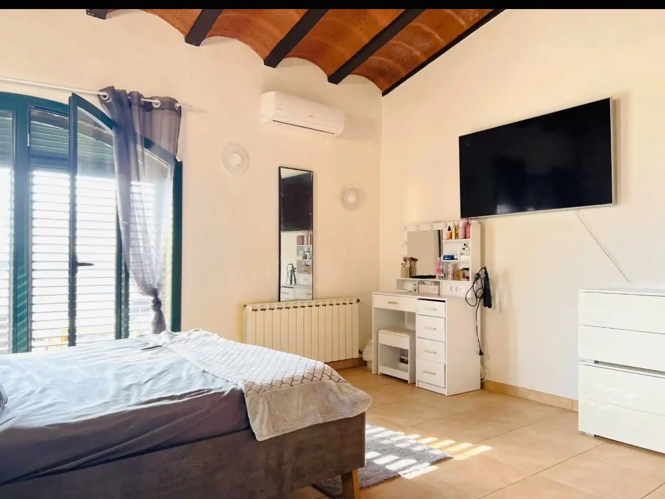 Chalet en  Carrer de Monturiol 1 - Foto 23