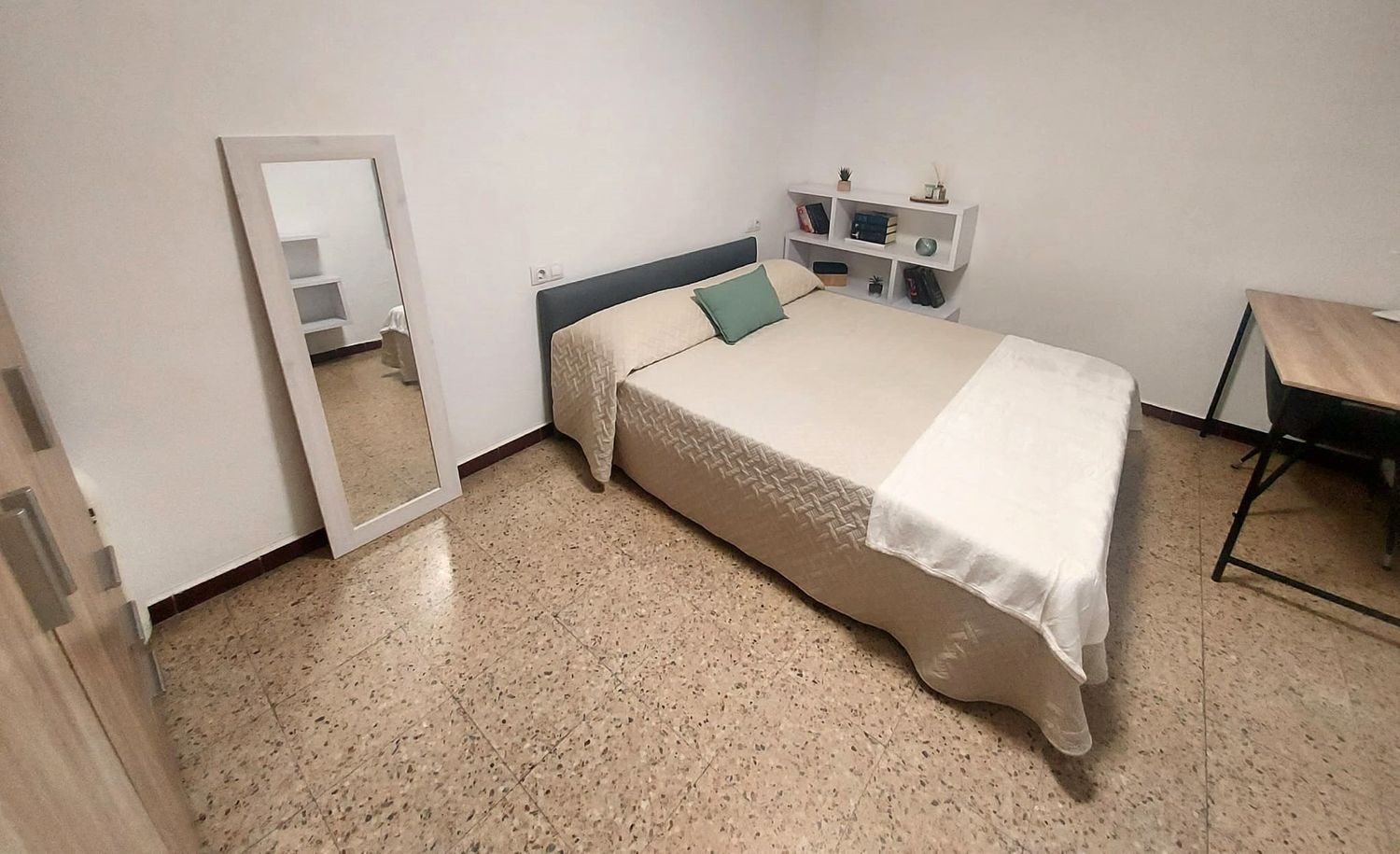 Piso en Avenida de Sant Ruf, 4, Princep de Viana-Clot - Foto 3
