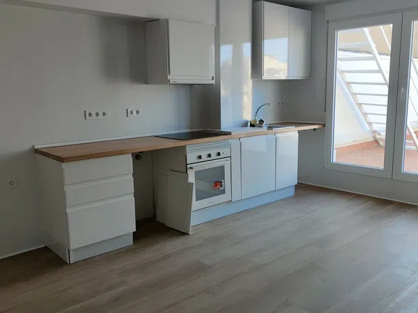 Ático en calle de Ciril Amorós, 24 - Foto 4