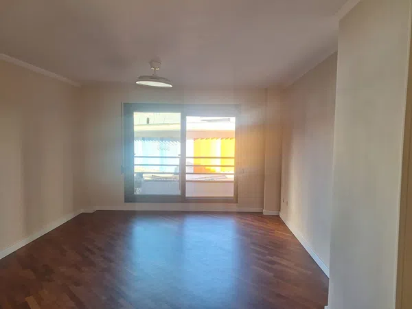 Piso en calle de Francesc Sempere, 11